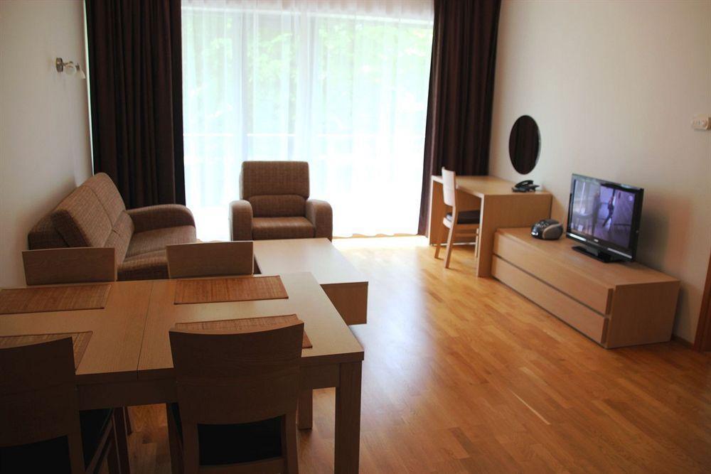 Seedri Residence ปาร์นู ภายนอก รูปภาพ