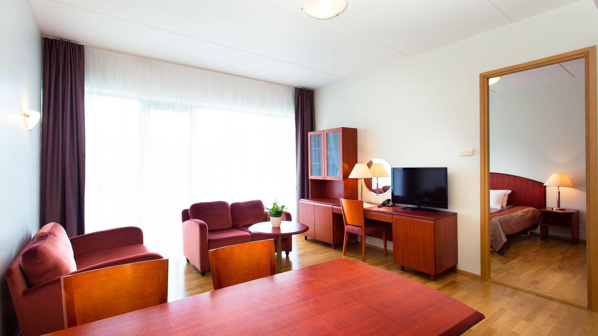 Seedri Residence ปาร์นู ภายนอก รูปภาพ